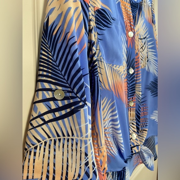 RubyRoad Sz-PM 🦋💙The Prettiest Blue EVER💙🦋Very Versatile-Open, Tied , Tucked - Picture 10 of 16